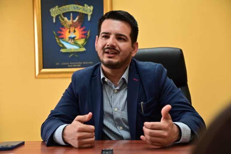 Dr. Gabriel Contreras