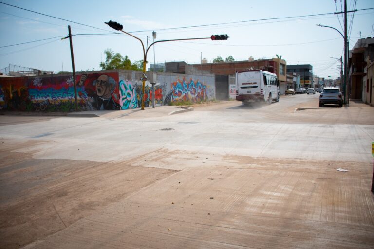 33011c55-b6c8-4f55-8ce7-d35382b7c41d (1)