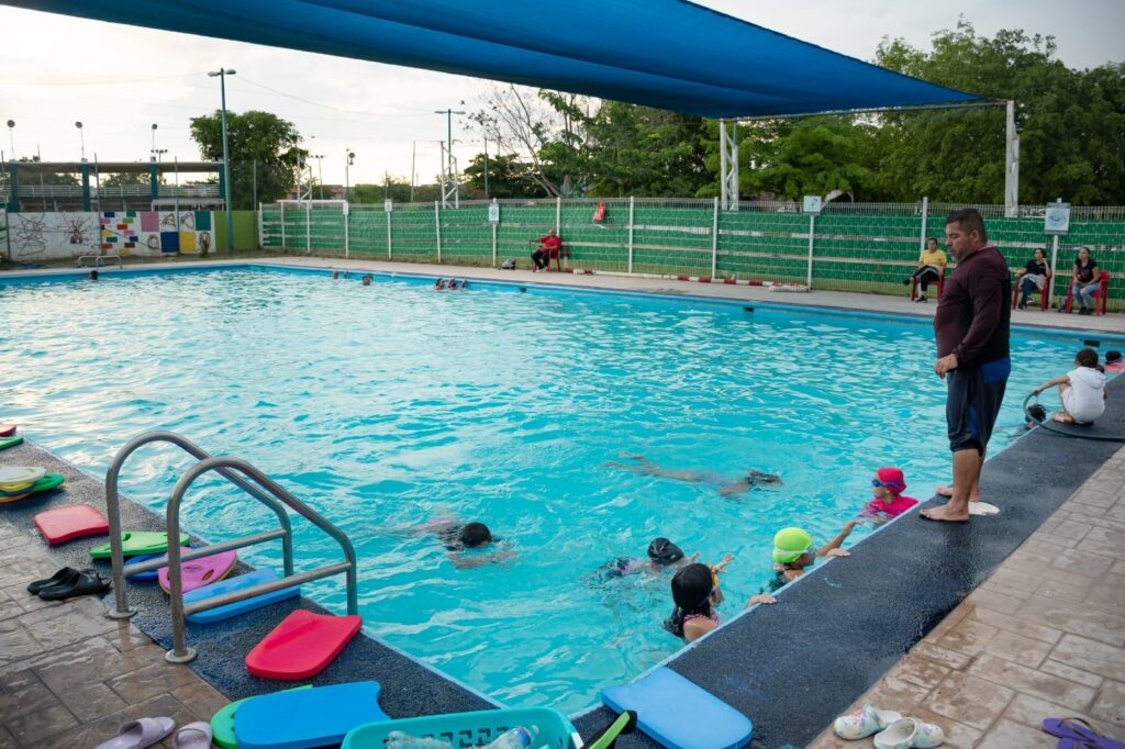 d6289aec-c2cb-4623-9df2-bec22d45eefd