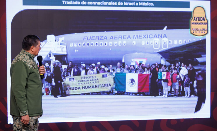 2023-10-17-Conferencia-de-prensa-matutina-Palacio-Nacional-Foto-04-745x450