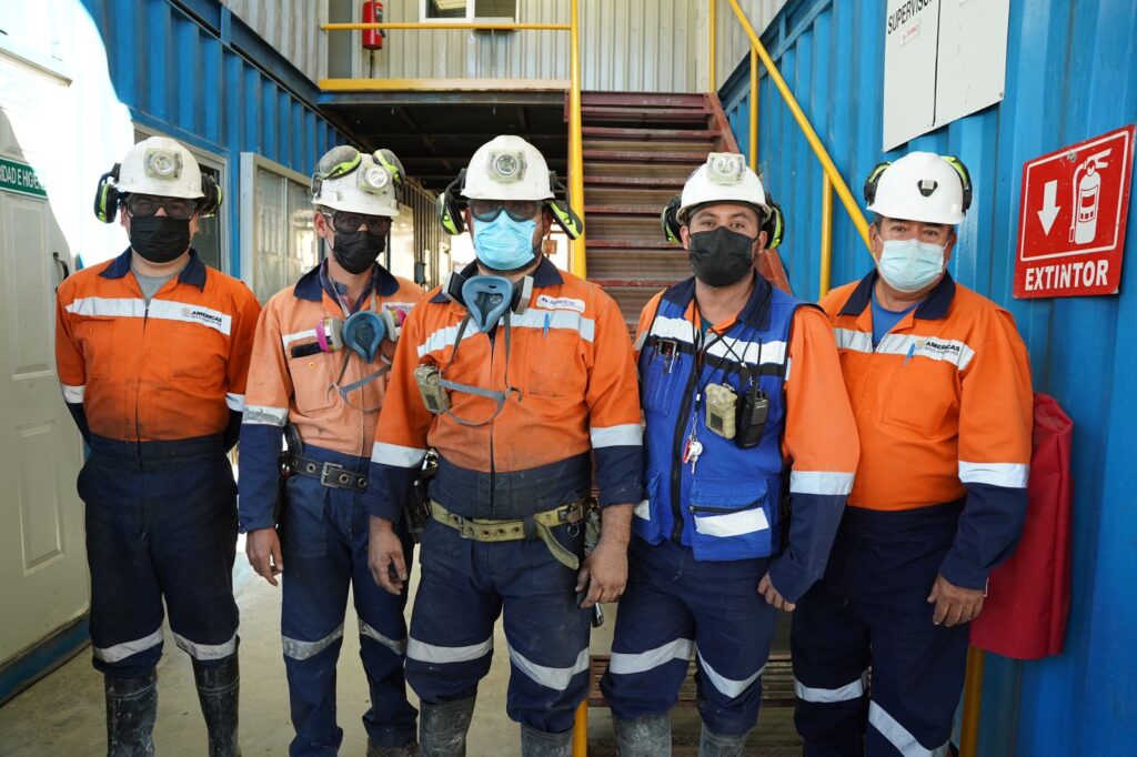 3425d969-9d8b-4ea9-9932-af0c9f8c9725 (1)