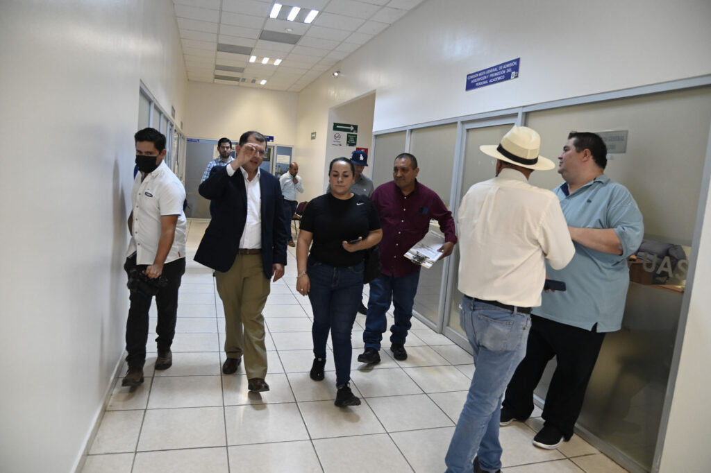 VISITA FGE A LA UAS (5)