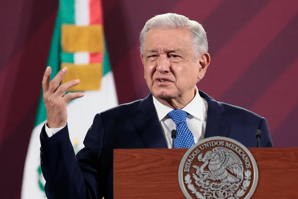 amlo-lopez-obrador-ejercito-ayotzinapa