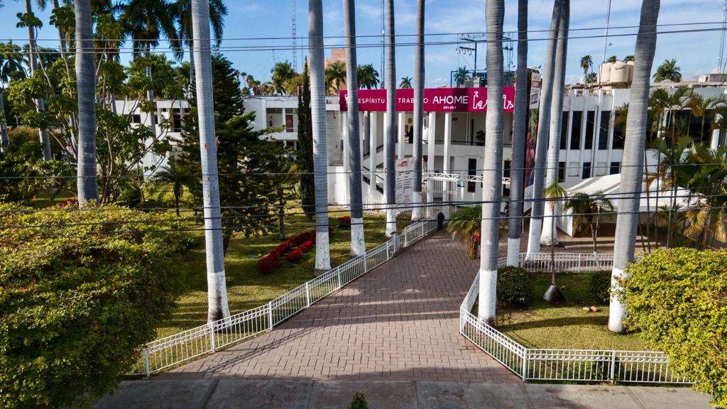 d06d434a-b80c-4cb1-812e-efd9c49f3c76