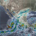 lidia-se-intensifica-a-huracan-categoria-1-provocara-lluvias-en-ocho-estados
