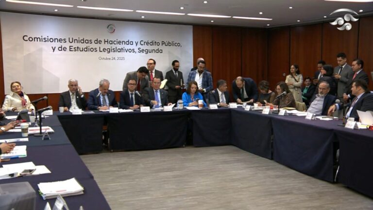 sesion-de-comisiones-del-senado-para-la-extincion-de-fideicomisos-del-poder-judicial