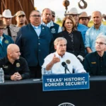 greg-abbott-texas-migrantes