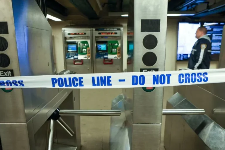 estacion-acordonada-del-metro-de-nueva-york-por-tiroteo-en-el-que-murio-un-mexicano