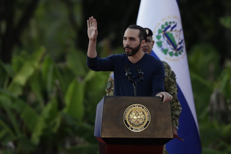 bukele-expresa-que-gracias-a-dios-se-gana-guerra-contra-las-pandillas-1536x1024