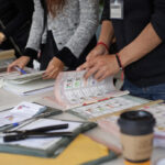 Los centros de votación cierran en todo México