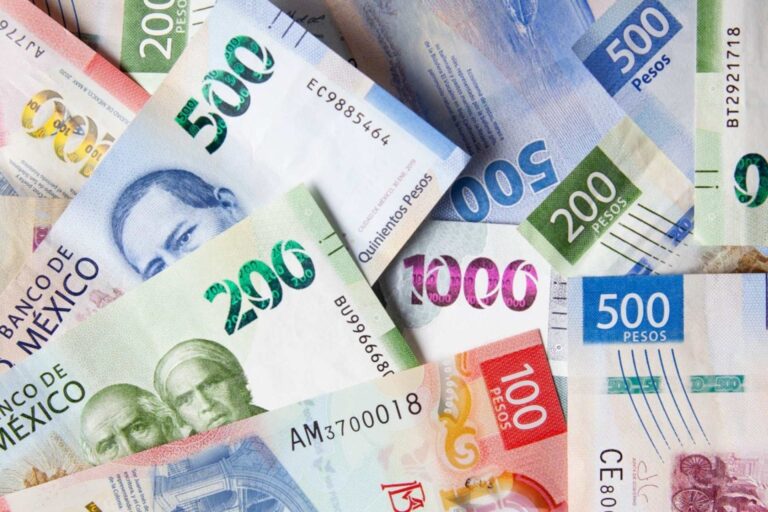 peso-mexicano-superpeso-1536x1024