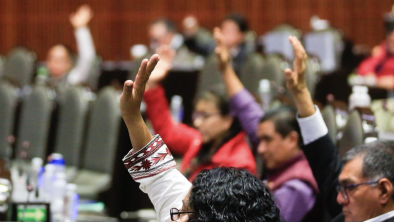 camara-de-diputados-votacion-san-lazaro