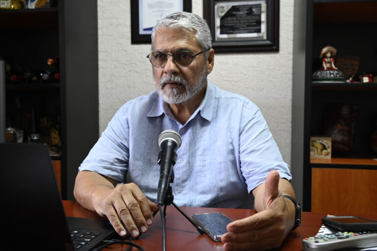 dir.- victor hugo aguilar gaxiola (2)