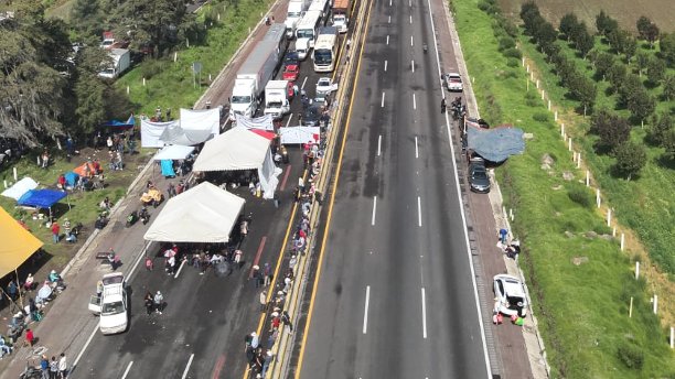 bloqueo-en-la-autopista-mexico-puebla-suma-mas-de-40-horas