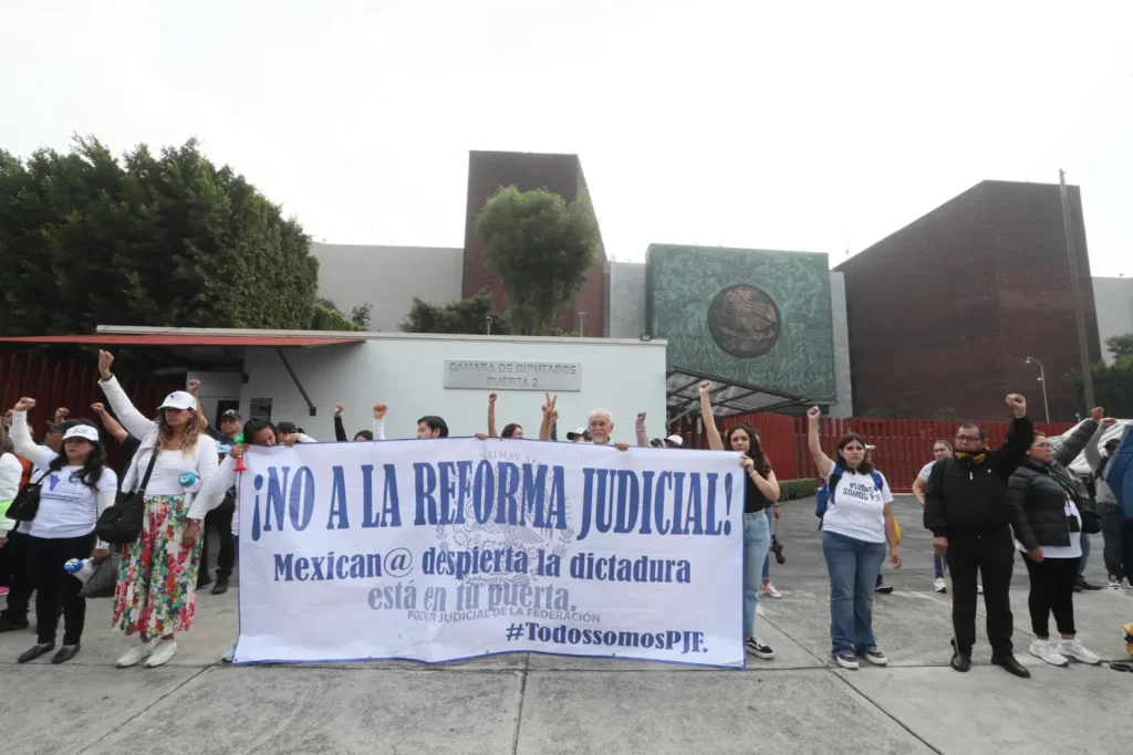 trabajadores-poder-judicial-bloqueos-san-lazaro-diputados