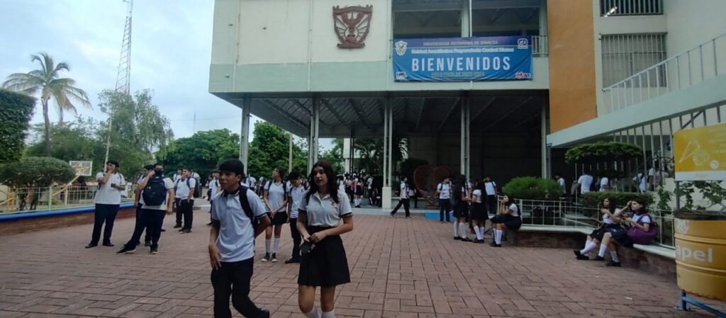 BACHILLERATO UAS (4)