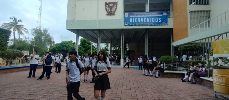 BACHILLERATO UAS (4)