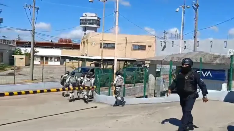 movilizacion-policial-en-creset-de-villahermosa-tras-motin
