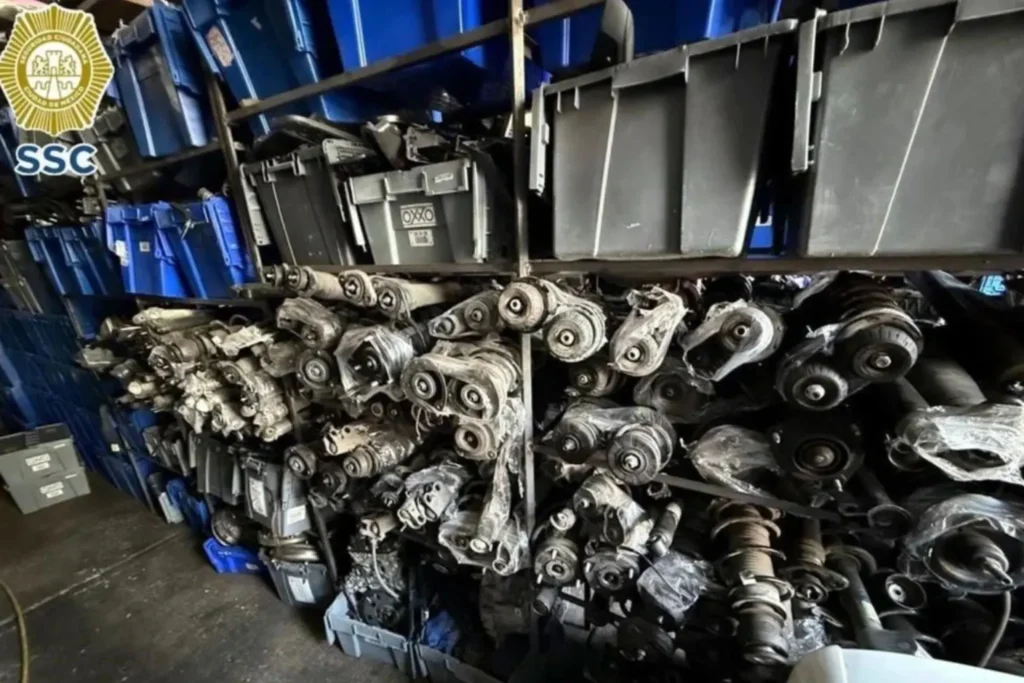 decomiso-85-toneladas-autopartes-gam-cdmx