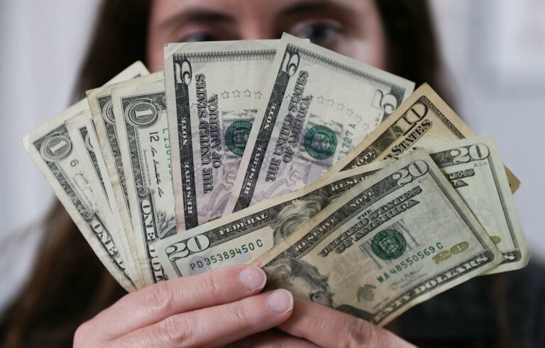 Las remesas enviadas a México suben 3,7 % en el primer semestre de 2024, un nuevo récord