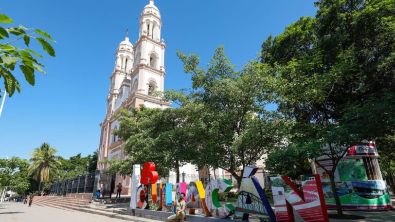 Catedral-de-Culiacan-Foto-Jose-Betanzos